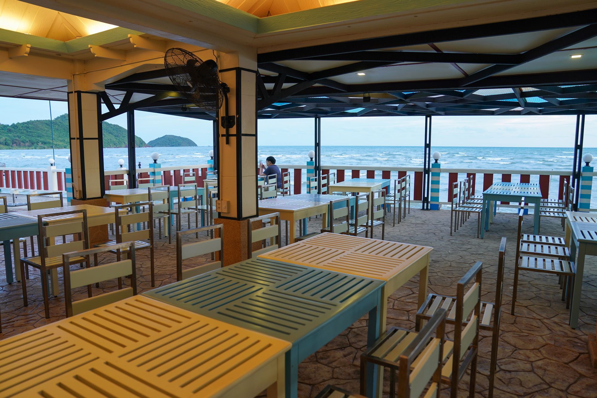 New Travel Beach Hotel & Resort Chao Lao Beach Exteriör bild