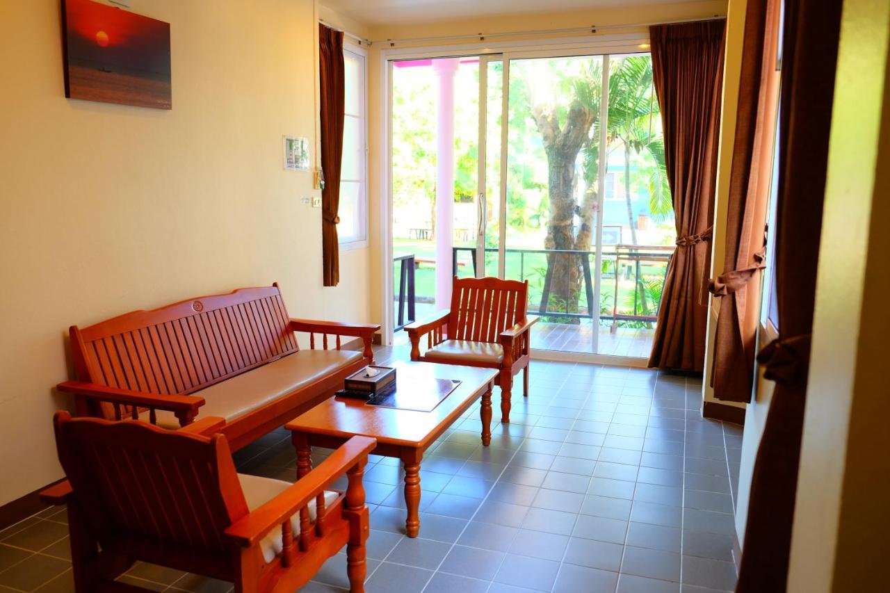 New Travel Beach Hotel & Resort Chao Lao Beach Exteriör bild
